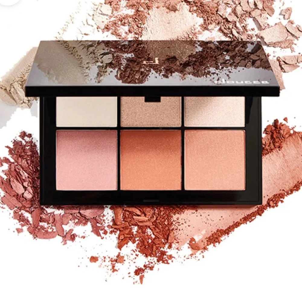 DOUCCE Posh Powder Palette - Picture 1 of 7